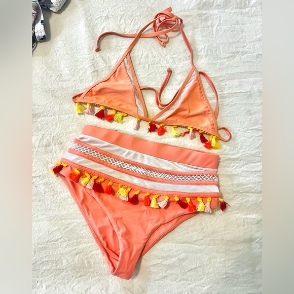 Tularosa Fringe Coral Bikini Set - Picture 3 of 4